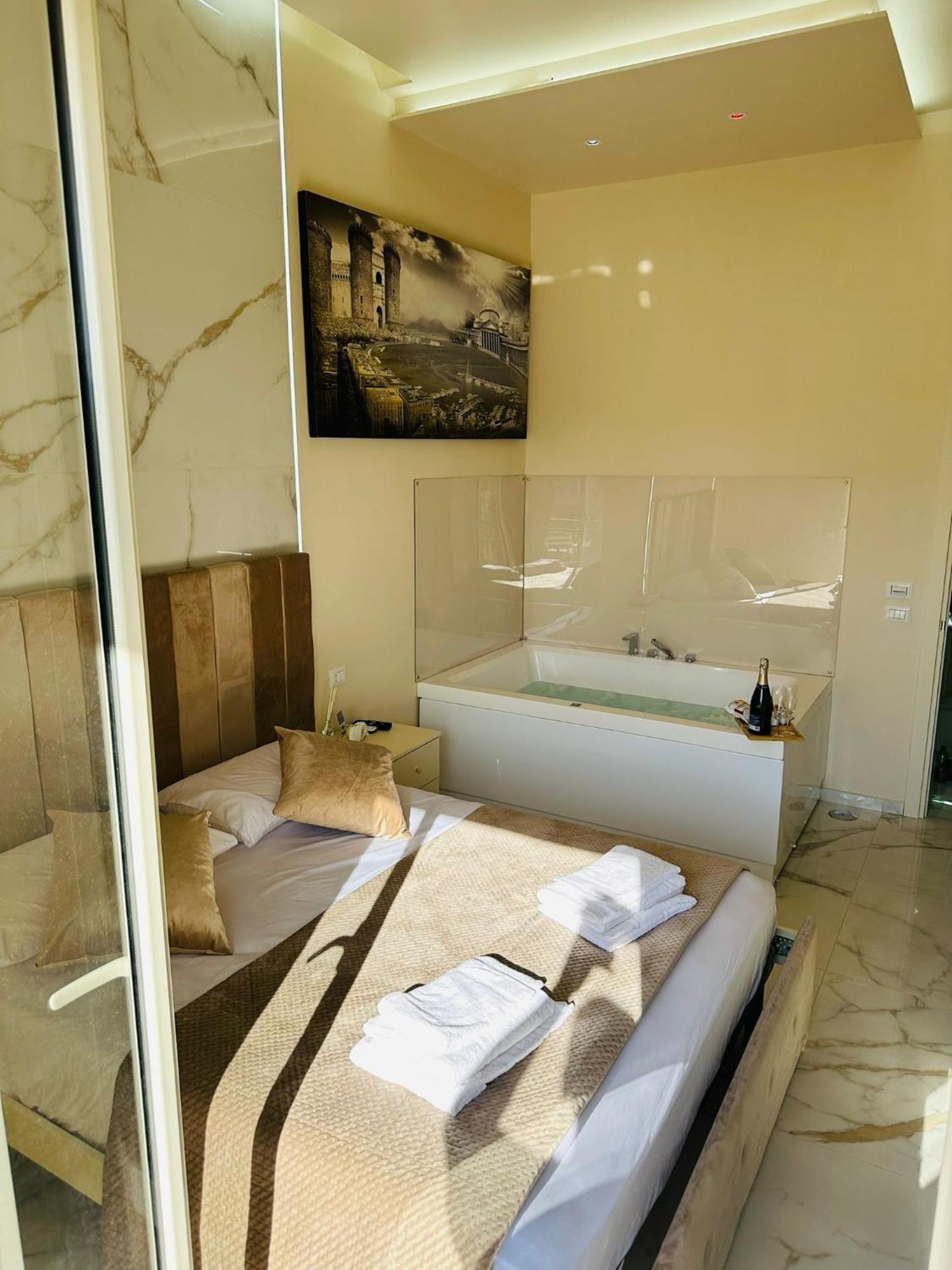 Lovedream Neapel Exterior foto